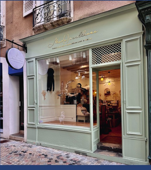 Enseigne de boutique sur-mesure